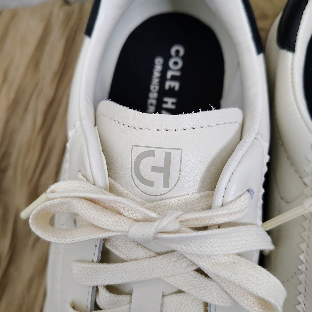 Cole Haan GrandSeries Women’s Leather Sneakers White Gum Sole Size 10B - Picture 7 of 14